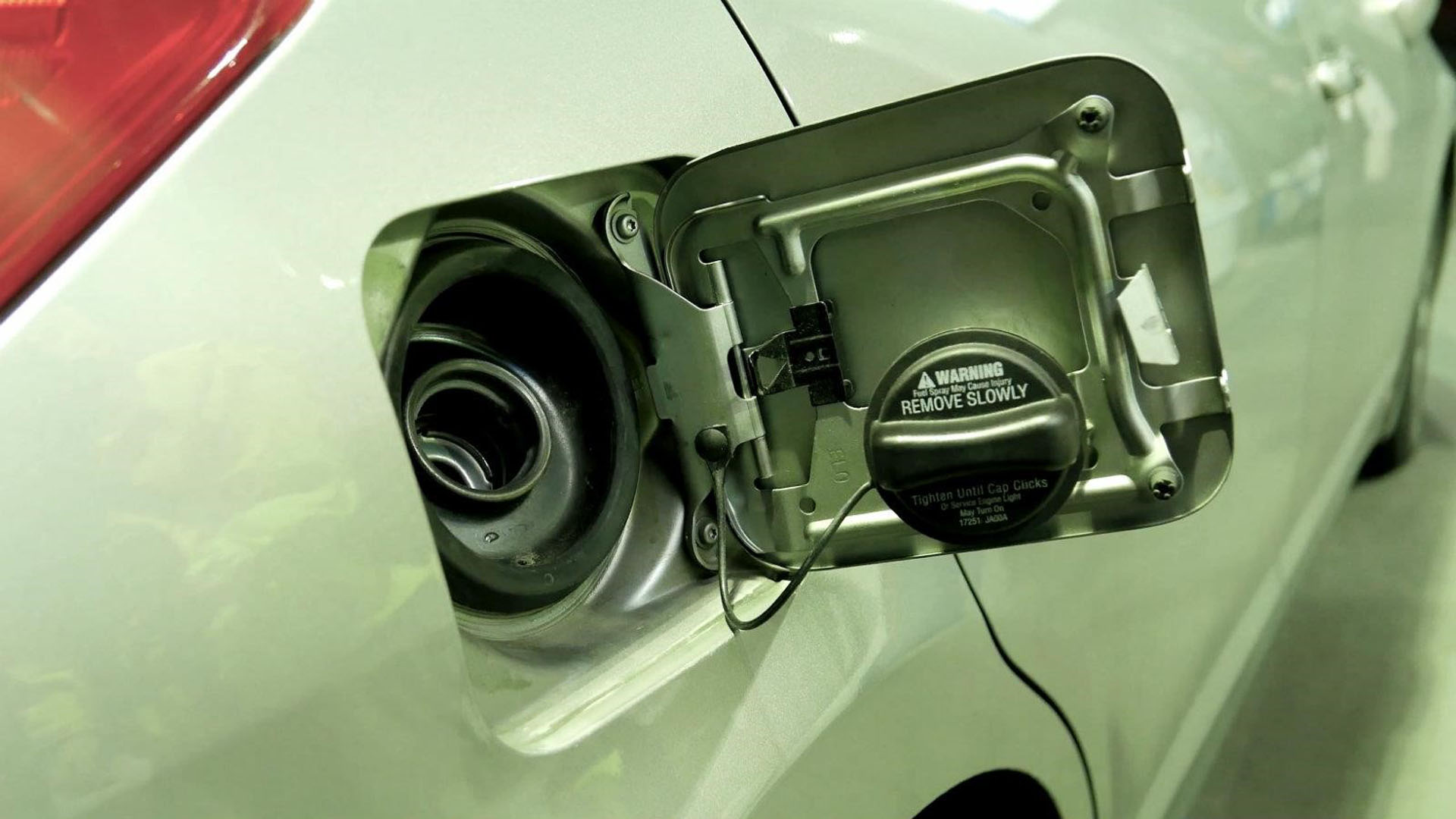 La importancia del tapón de la gasolina